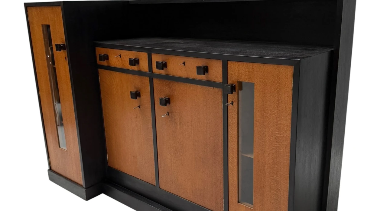 Oak Modernist Art Deco Sideboard or Credenza by Cor Alons, 1927